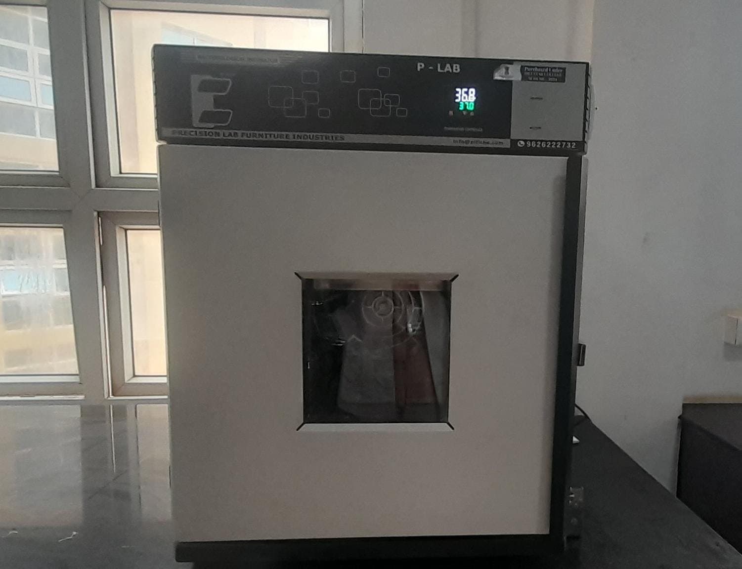 Bacteriological Incubator in the Research Hub lab